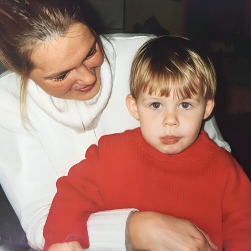 Holding Me [12" Vinyl]