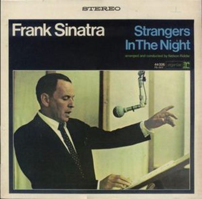 Frank Sinatra — Strangers in the Night [Vinyl]; product image 1