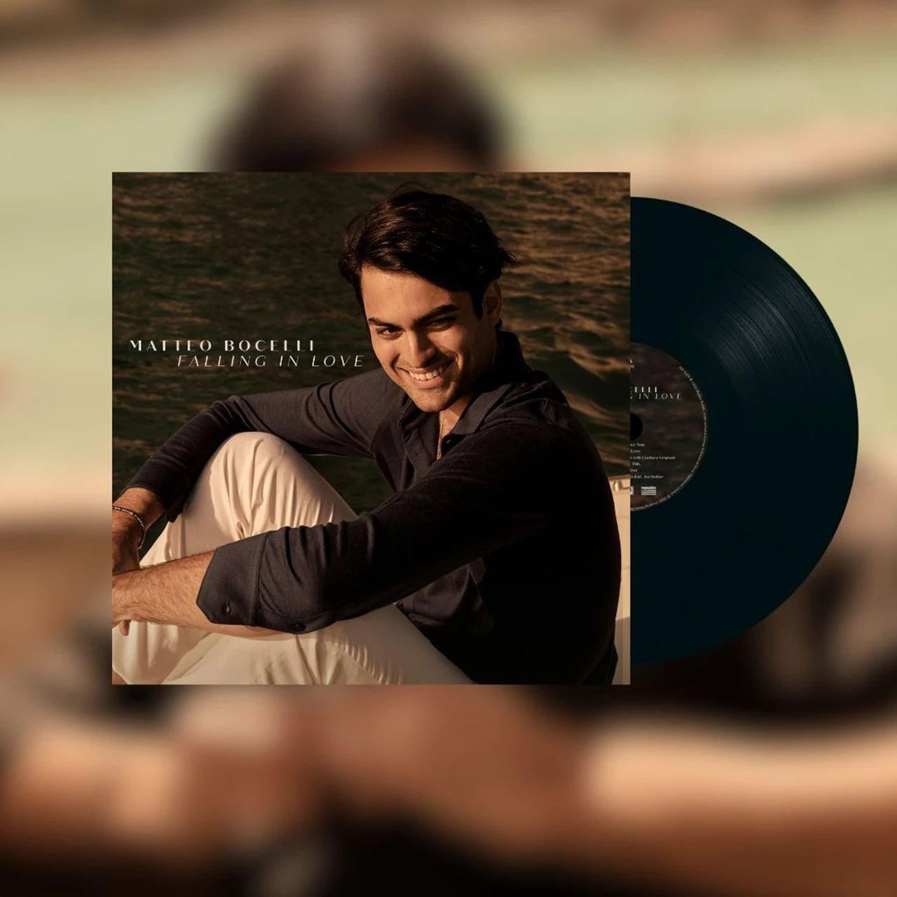 Falling in Love [Vinyl]