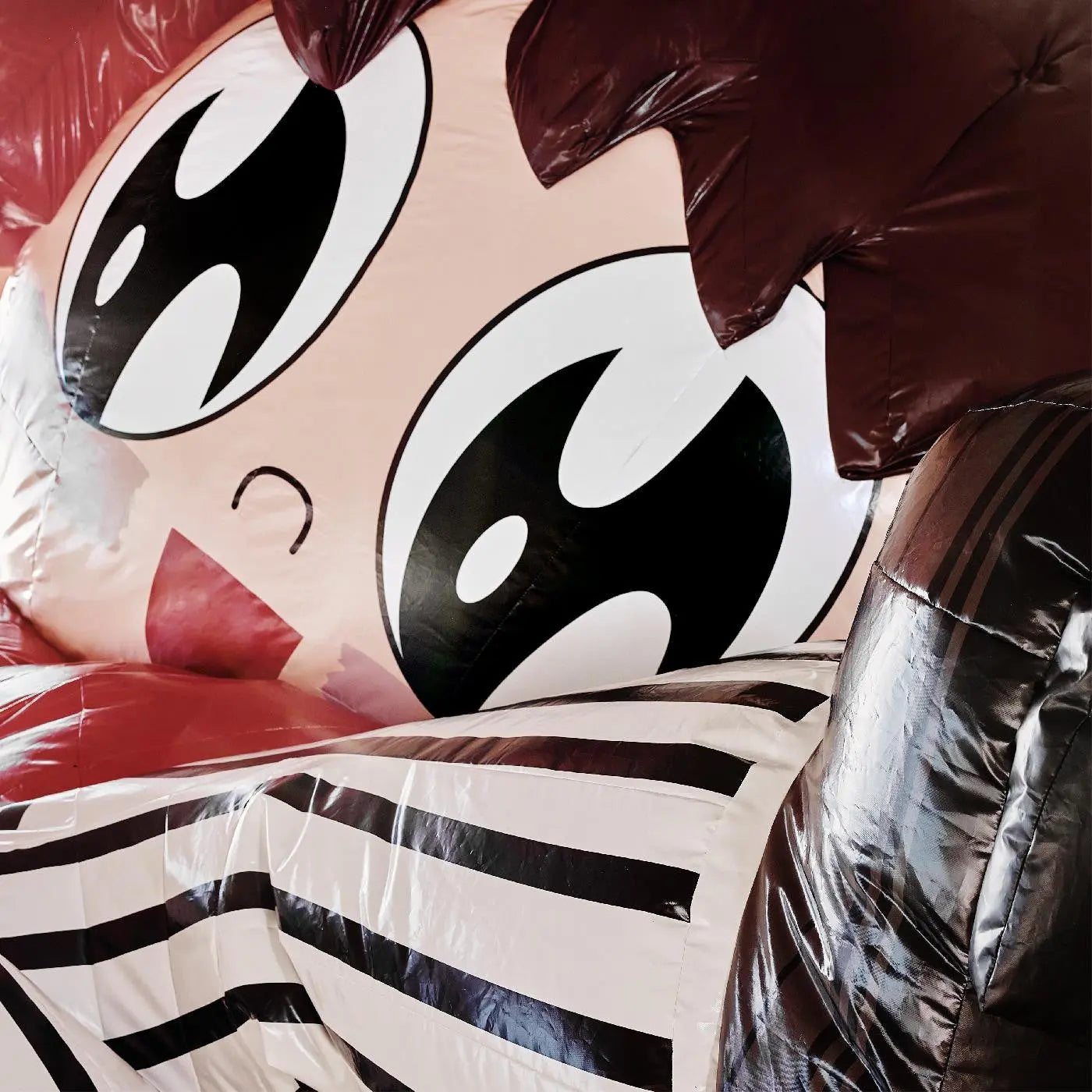 Porter Robinson - Smile! :D [Opaque Pink Vinyl] – Drowned