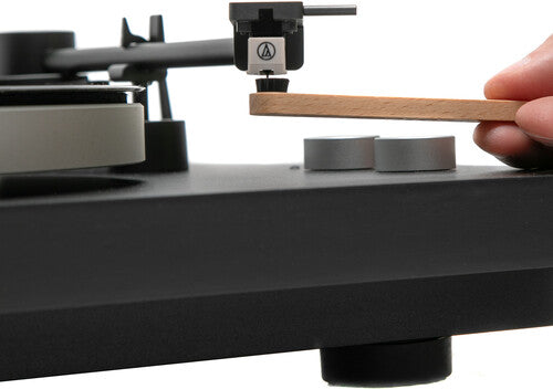 Kanto TT-SB carbon fiber record and stylus brush - view 5