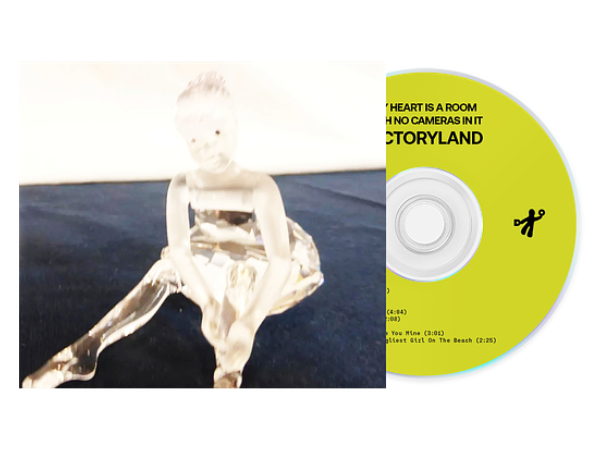 My Heart Is A Room With No Cameras In It (Deluxe) [CD]